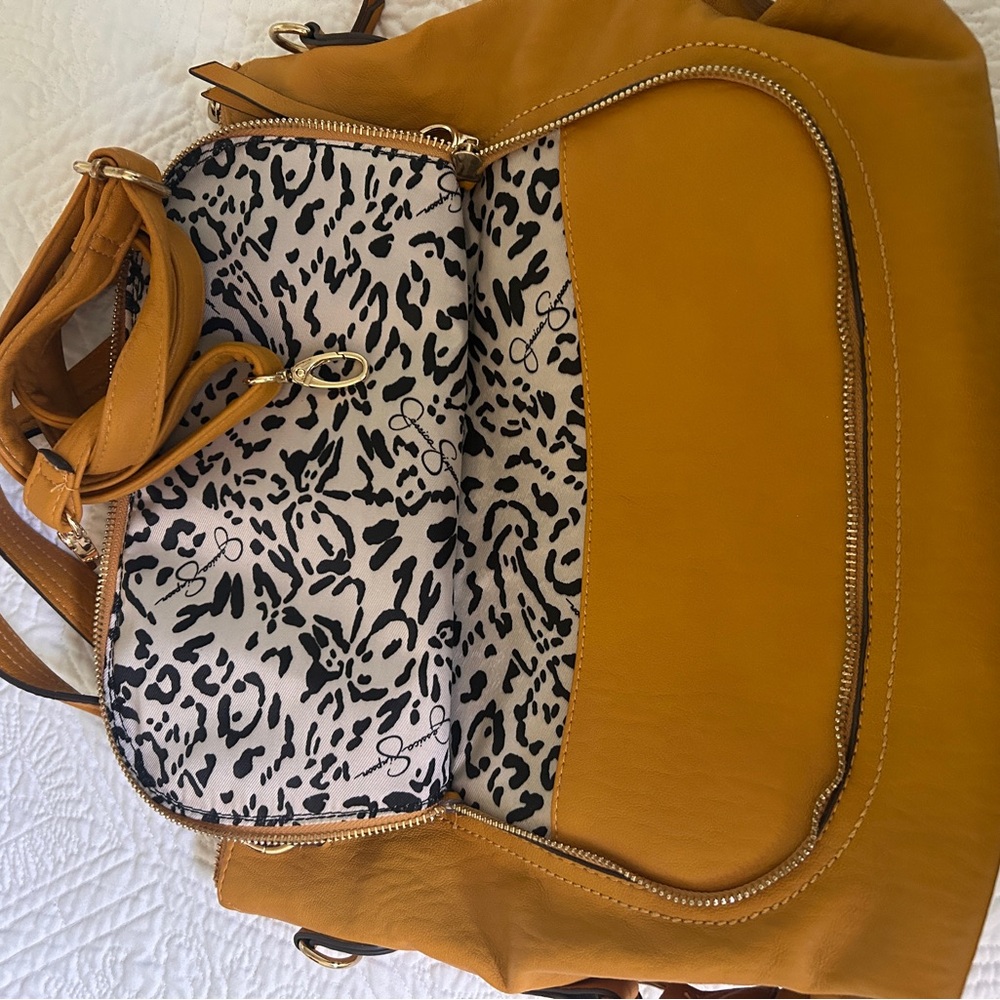 GUC - Jessica Simpson Mustard Yellow Leather Tote with Branded Charm - Picture 5 of 15